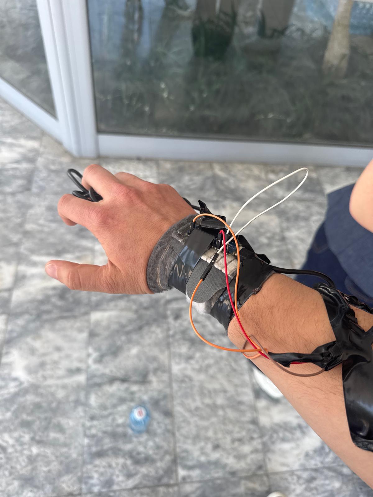ChallengeEU Hackathon Sign Language Prediction hardware prototype setup
